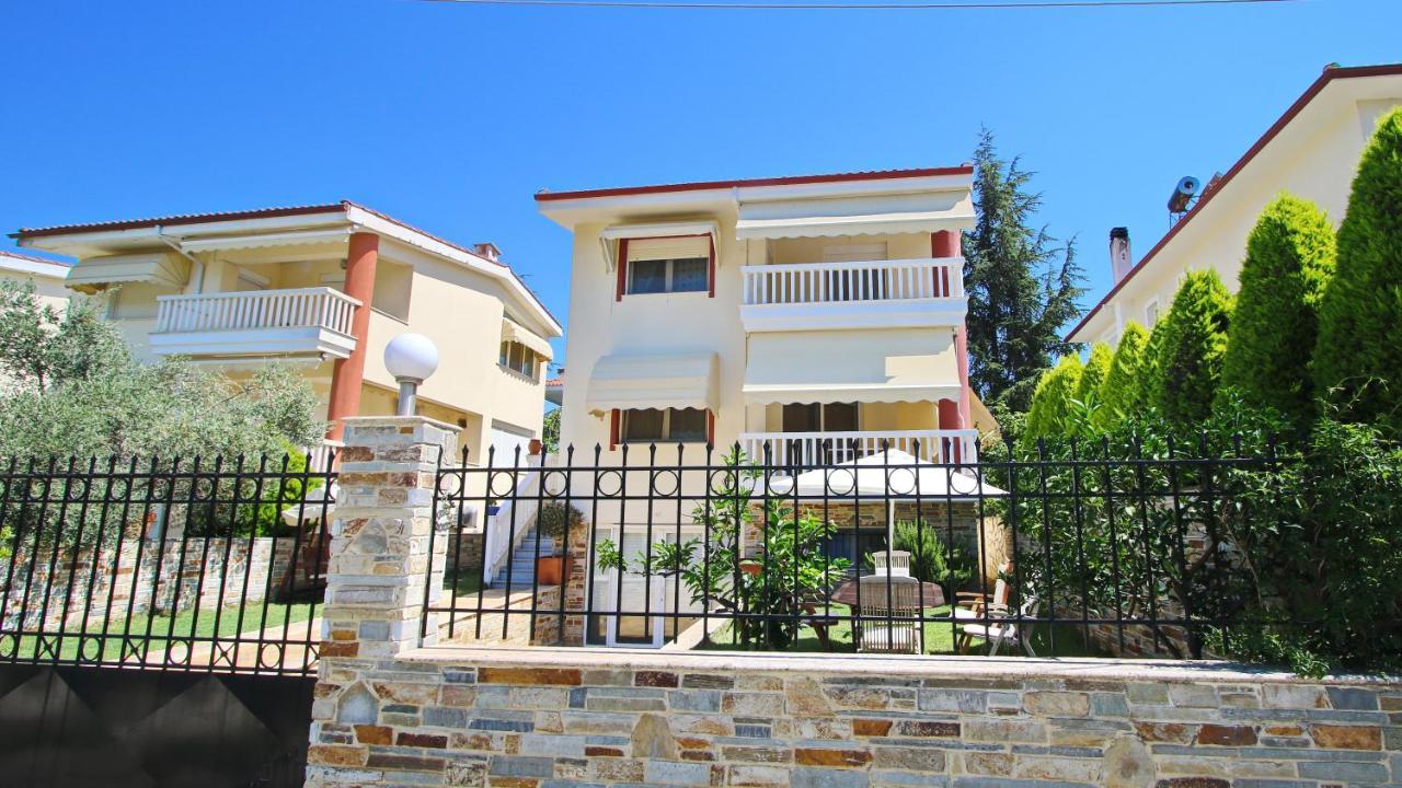 Starfish Villa Nea Iraklitsa Buitenkant foto