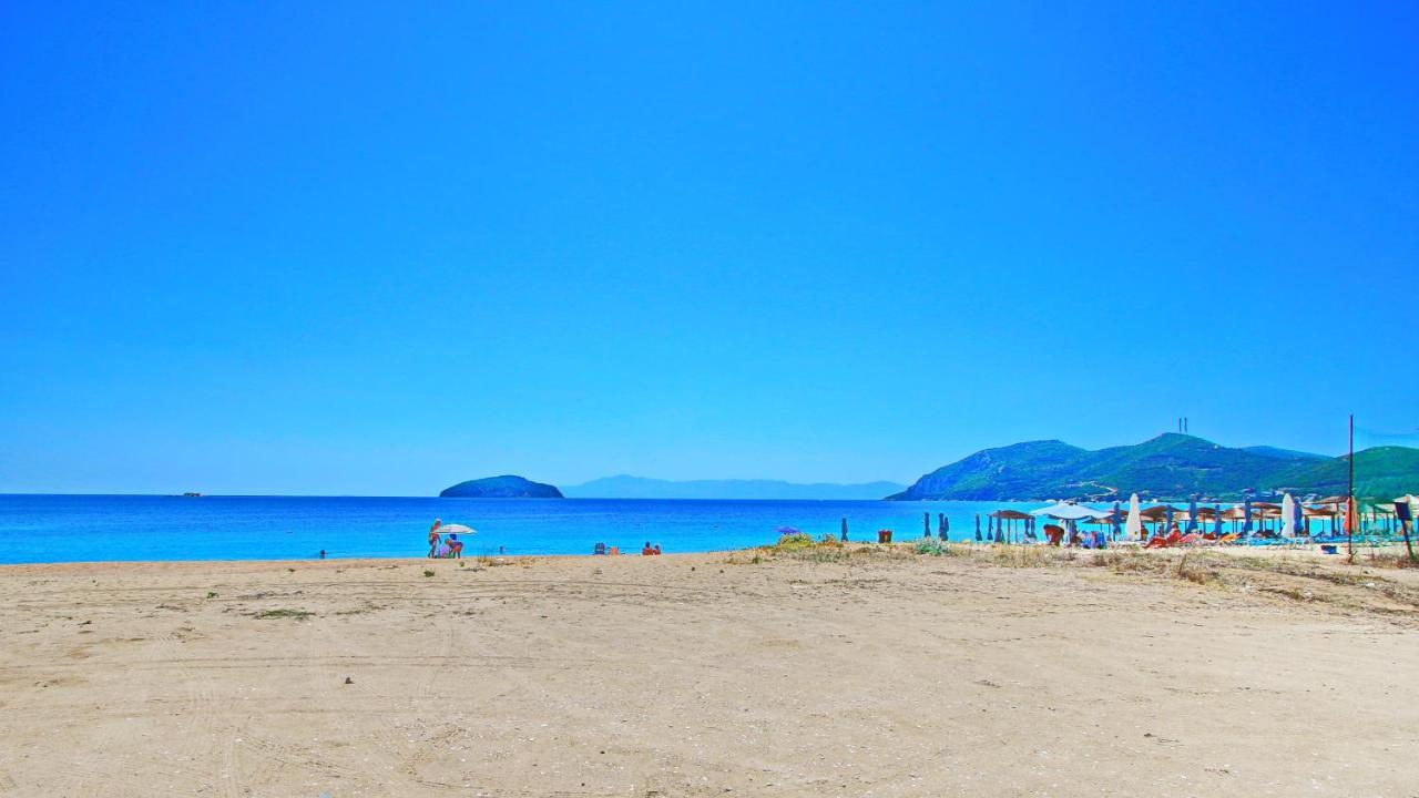 Starfish Villa Nea Iraklitsa Buitenkant foto