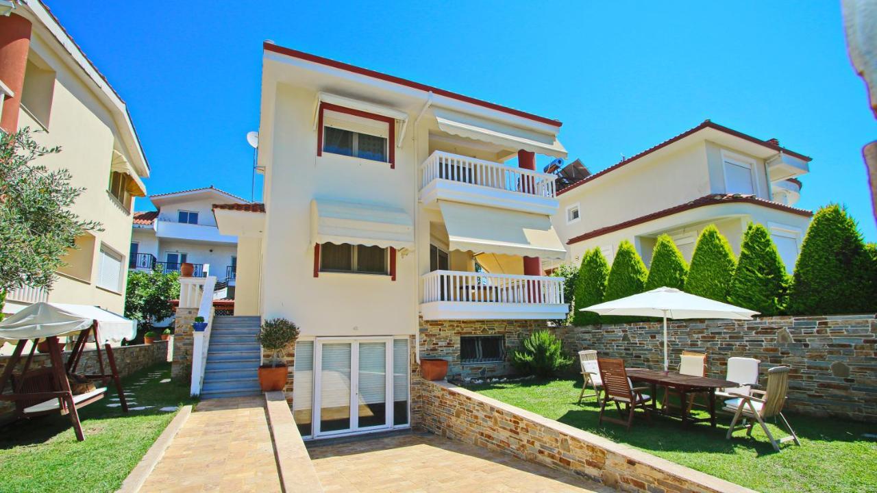 Starfish Villa Nea Iraklitsa Buitenkant foto