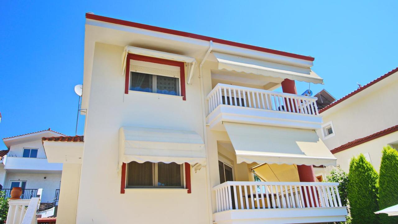 Starfish Villa Nea Iraklitsa Buitenkant foto