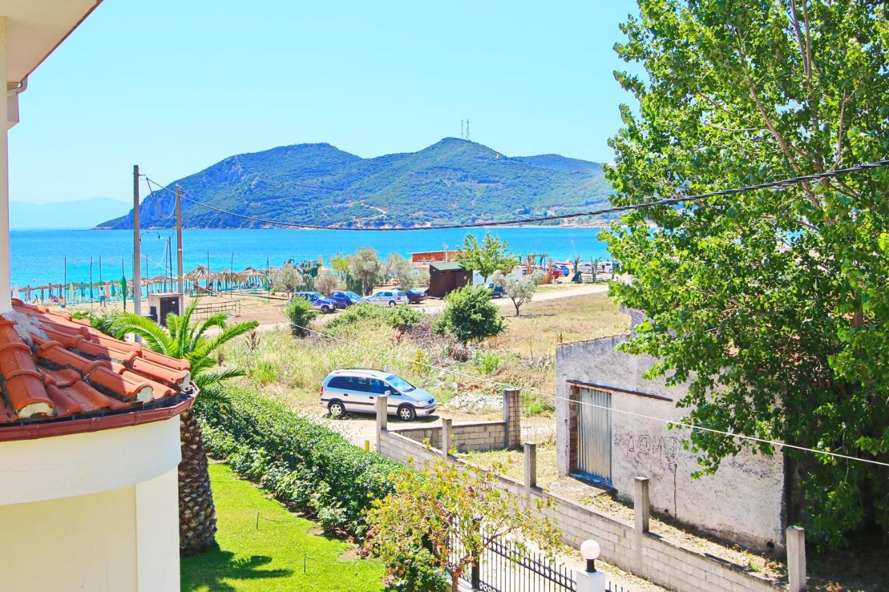 Starfish Villa Nea Iraklitsa Buitenkant foto