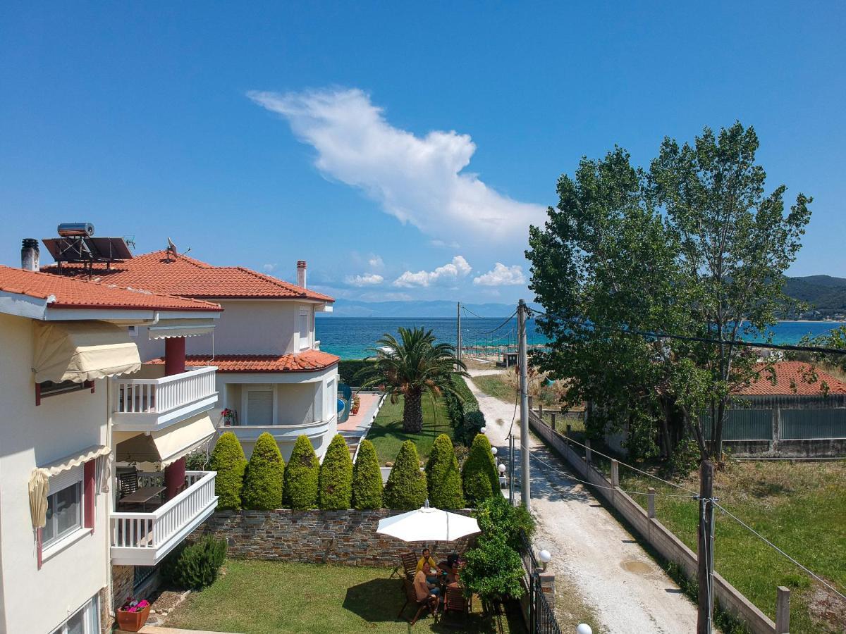 Starfish Villa Nea Iraklitsa Buitenkant foto