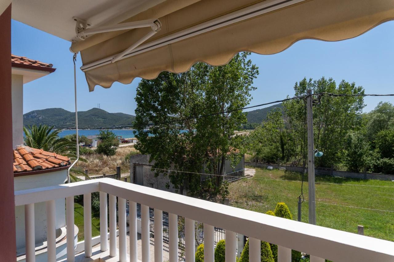 Starfish Villa Nea Iraklitsa Buitenkant foto