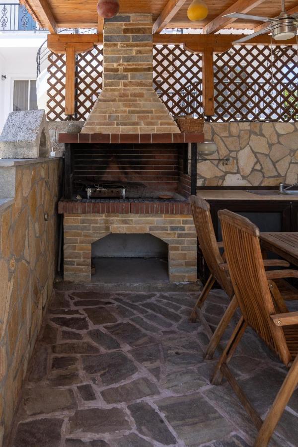 Starfish Villa Nea Iraklitsa Buitenkant foto